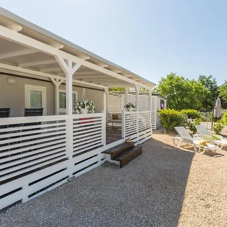 Zelena Laguna Mobile Homes Ferienpark