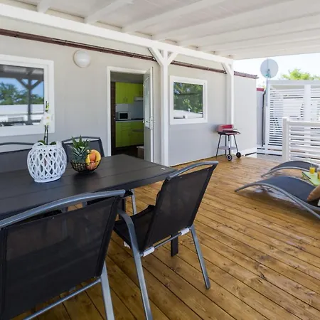 Zelena Laguna Mobile Homes Mugeba