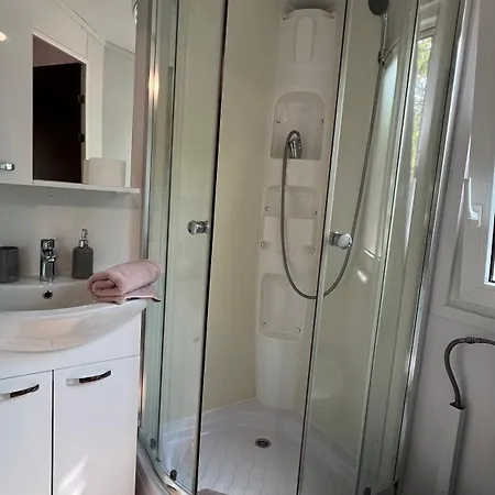 Tatil parkı Zelena Laguna Mobile Homes
