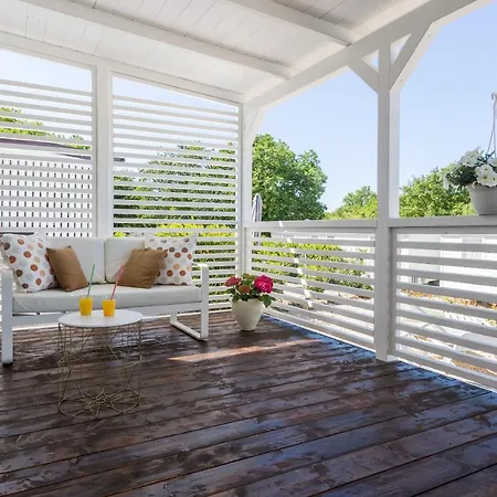 Zelena Laguna Mobile Homes 4* Mugeba