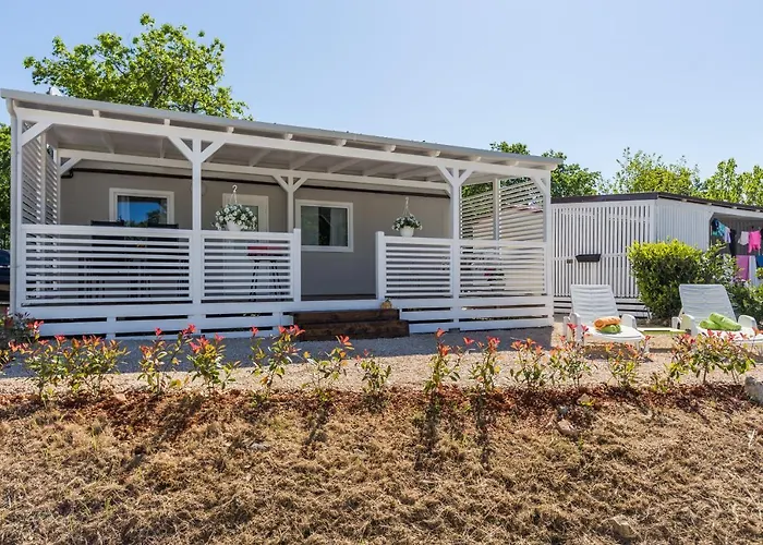 Zelena Laguna Mobile Homes Village de vacances