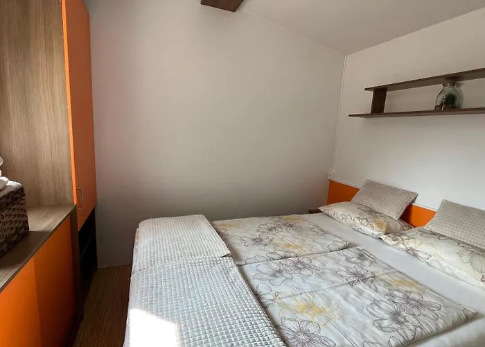 Zelena Laguna Mobile Homes Mugeba